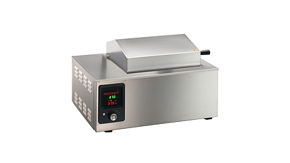 Đánh giá kỹ thuật bể ổn nhiệt MEMMERT WNE14 (10 ~ 95°C, 14L)